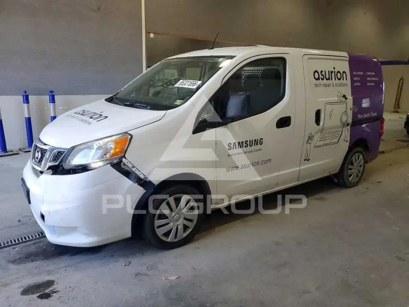 2019 Nissan NV фото