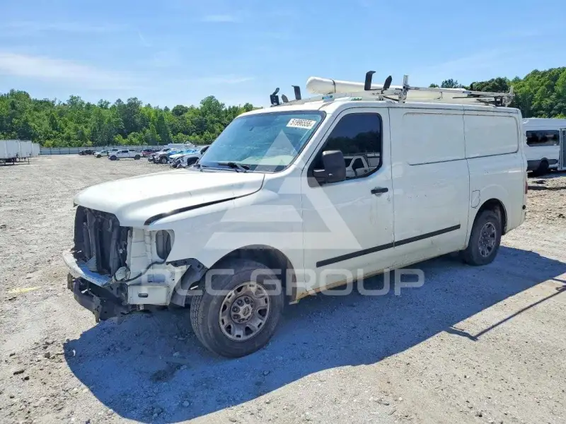2019 Nissan NV photo