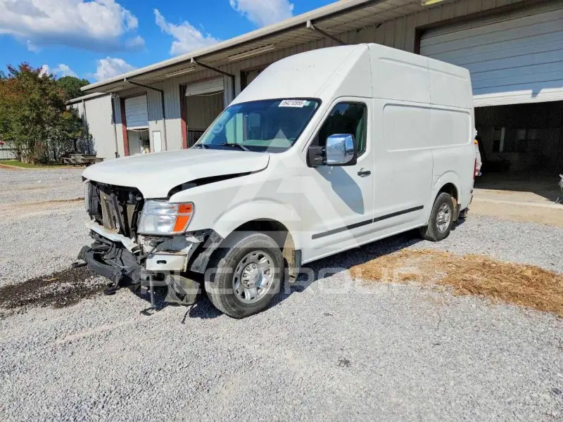 2019 Nissan NV photo