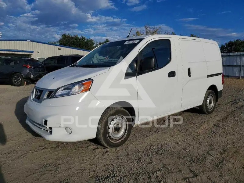 2019 Nissan NV 200 фото