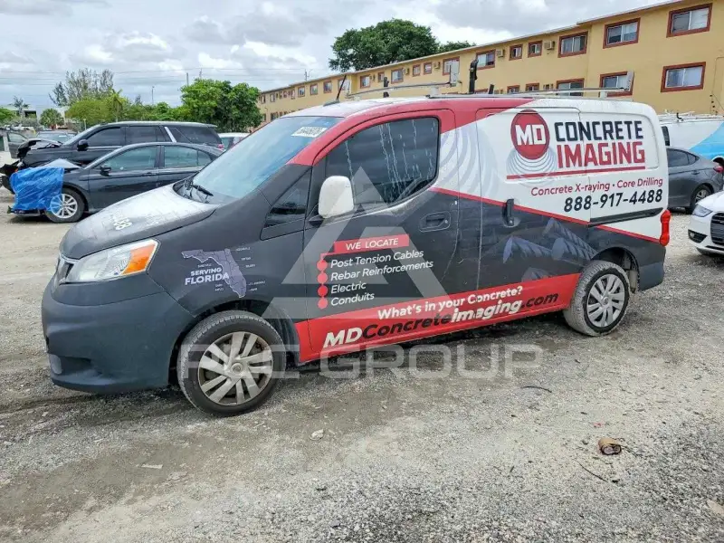 2019 Nissan NV фото