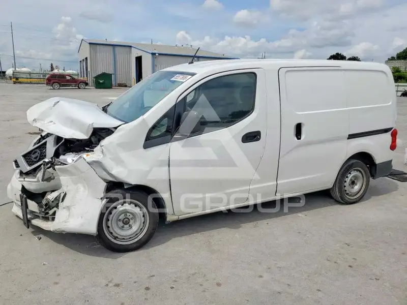 2019 Nissan NV фото