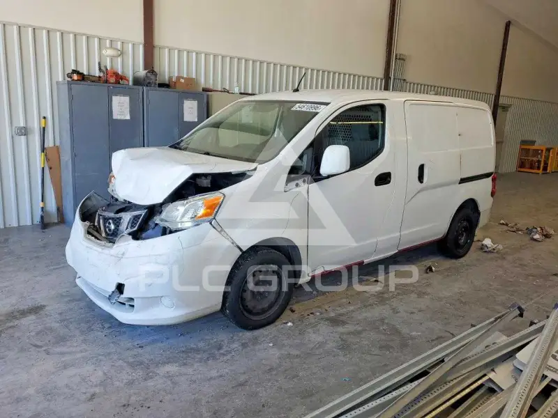 2019 Nissan NV 200 photo