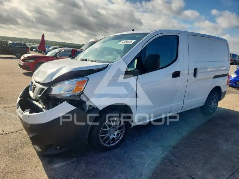 2019 Nissan NV 200 photo