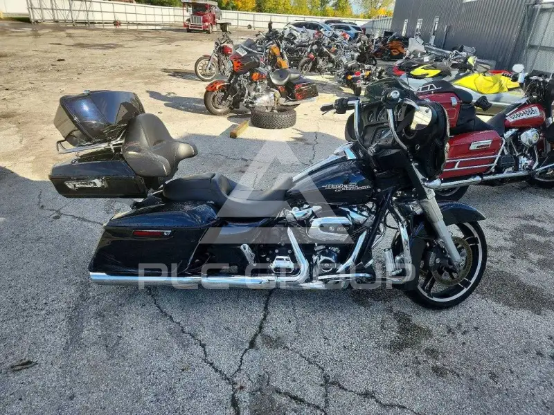 2019 Harley-Davidson FL фото