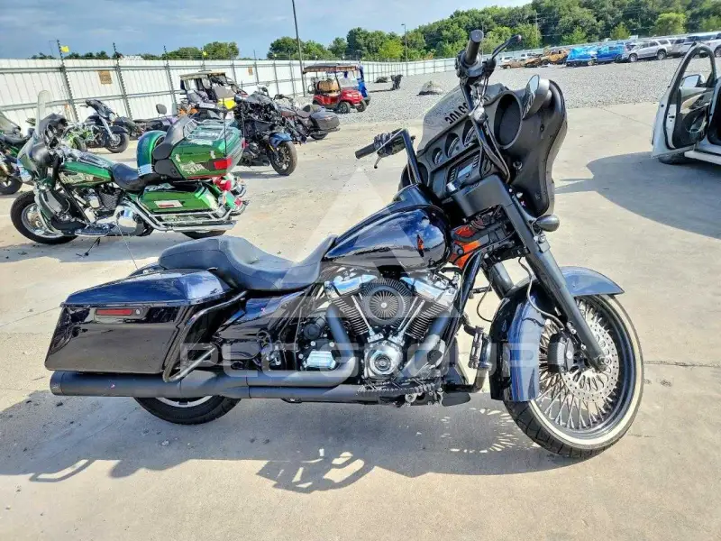 2019 Harley-Davidson FL фото
