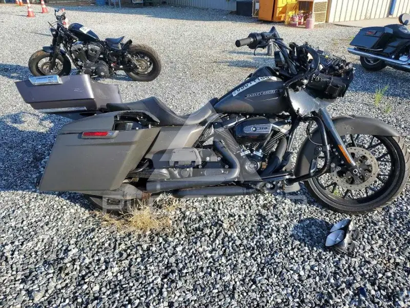 2019 Harley-Davidson FL фото