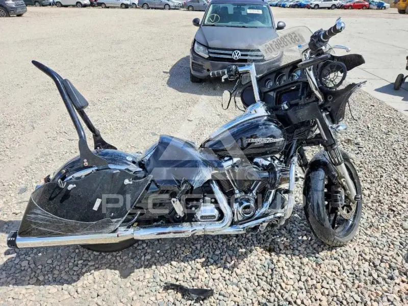 2019 Harley-Davidson FL фото