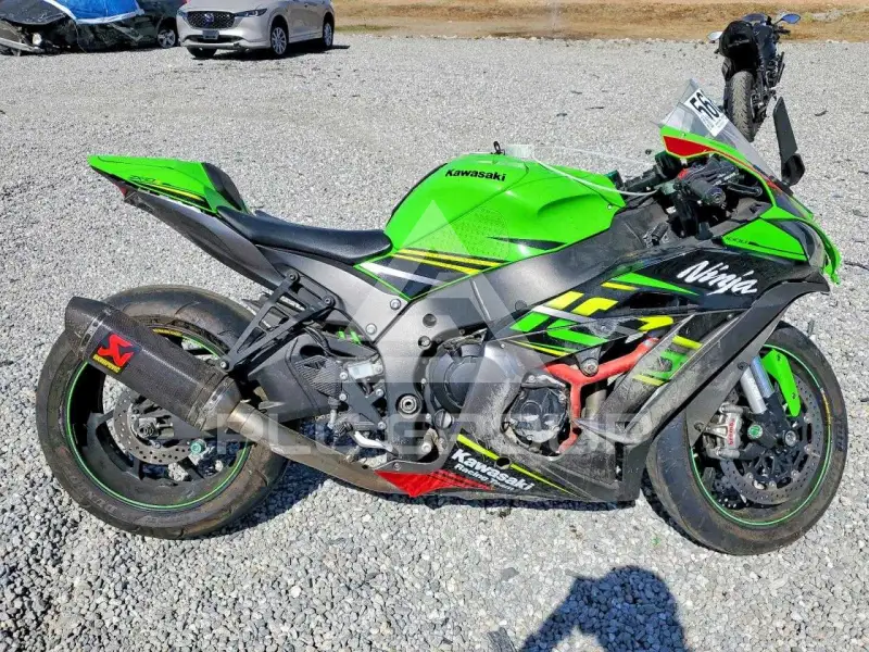 2019 Kawasaki ZX1002 photo
