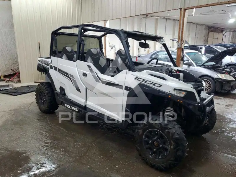 2019 Polaris Sidebyside photo