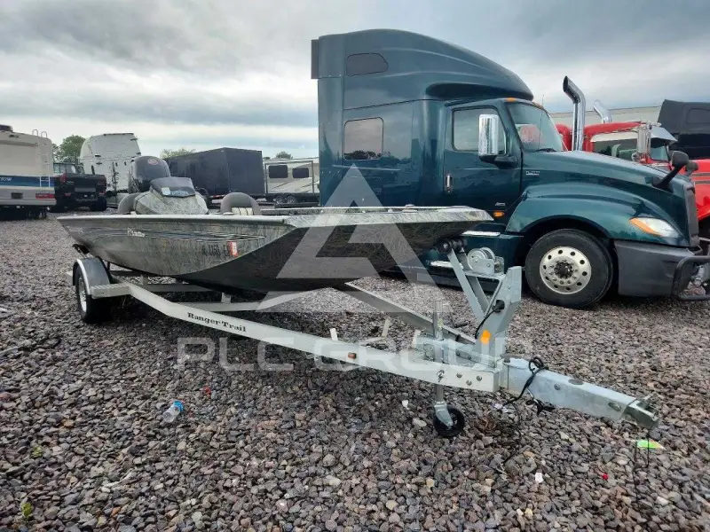 2019 Land Rover Unknown фото