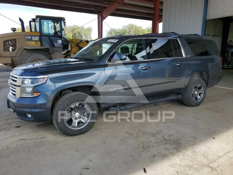 2019 Chevrolet Suburan photo