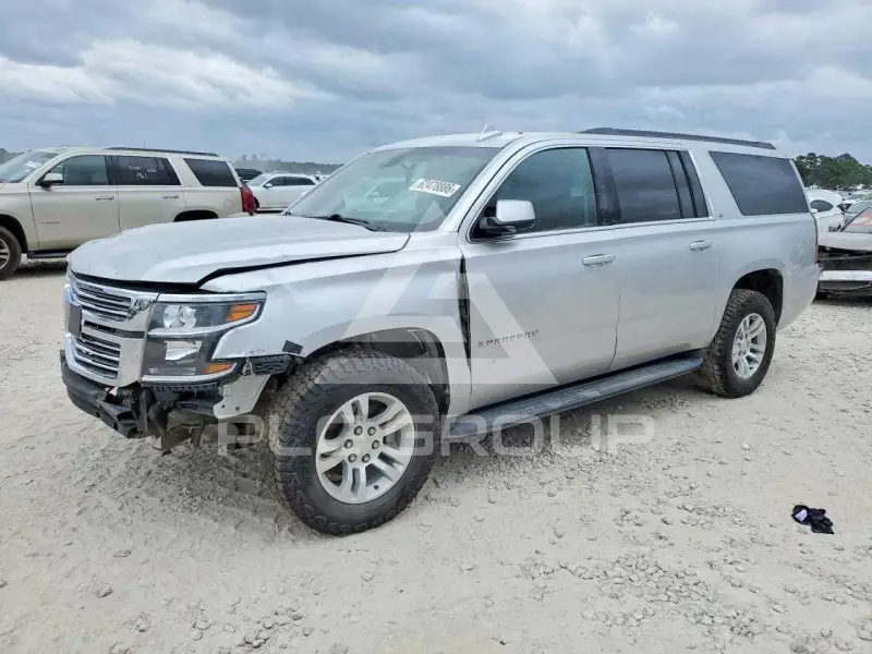 2019 Chevrolet Suburan photo