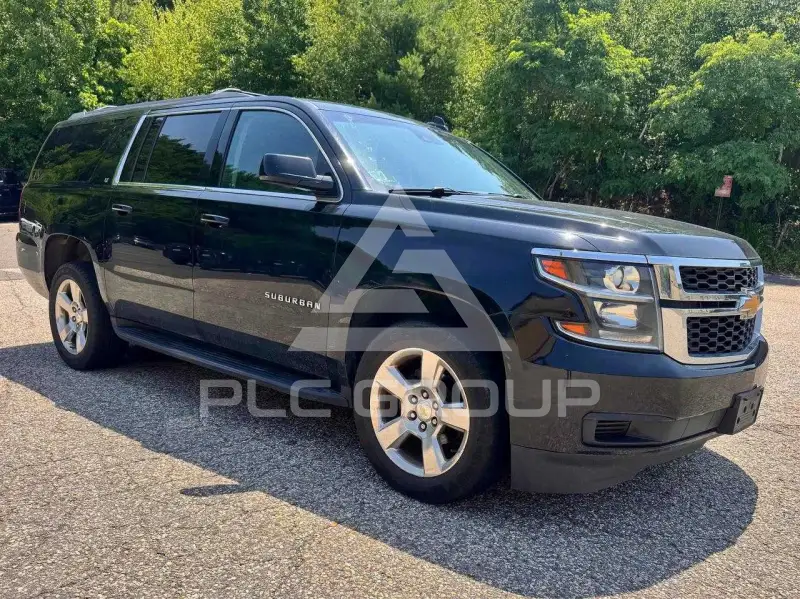 2019 Chevrolet Suburan photo