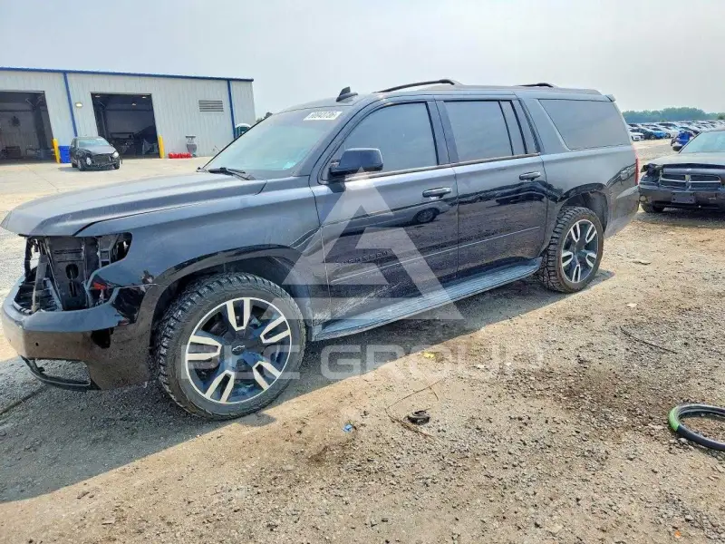 2019 Chevrolet Suburan photo