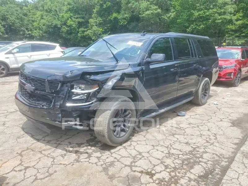 2019 Chevrolet Suburan photo