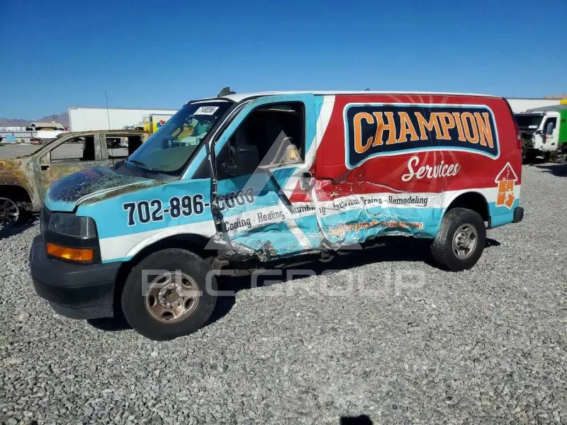 2019 Chevrolet Express фото