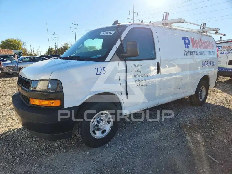 2019 Chevrolet Express фото