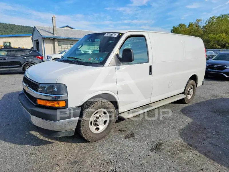 2019 Chevrolet Express фото