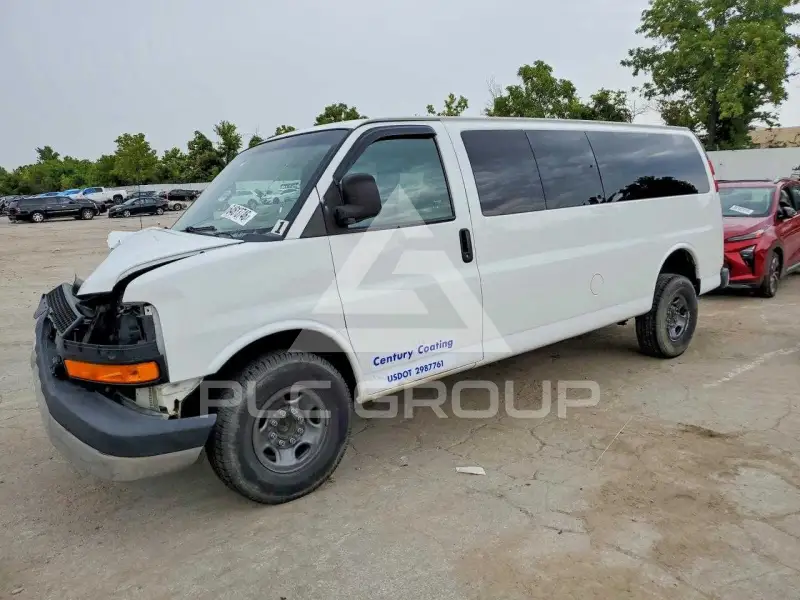 2019 Chevrolet Express photo