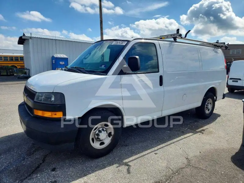 2019 Chevrolet Express photo