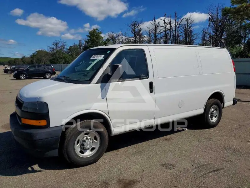 2019 Chevrolet Express фото