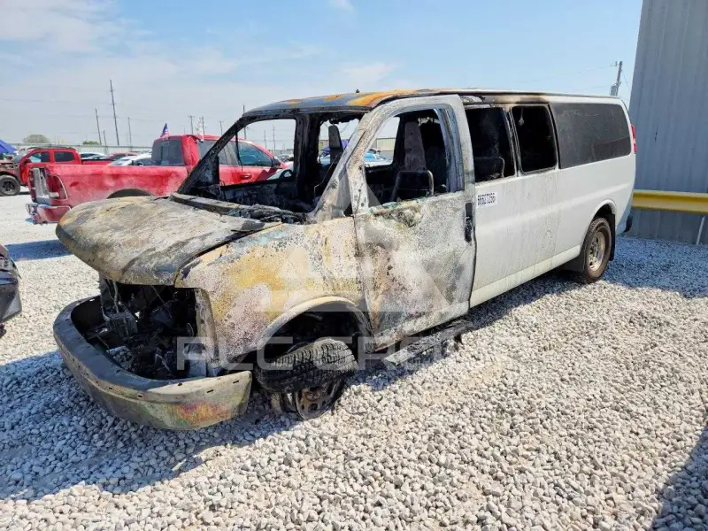 2019 Chevrolet Express фото