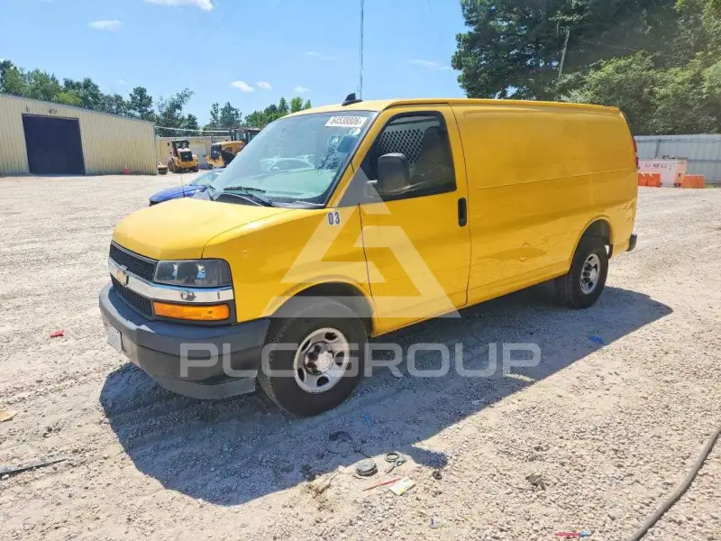 2019 Chevrolet Express фото