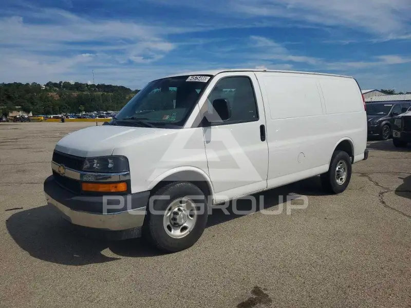 2019 Chevrolet Express фото