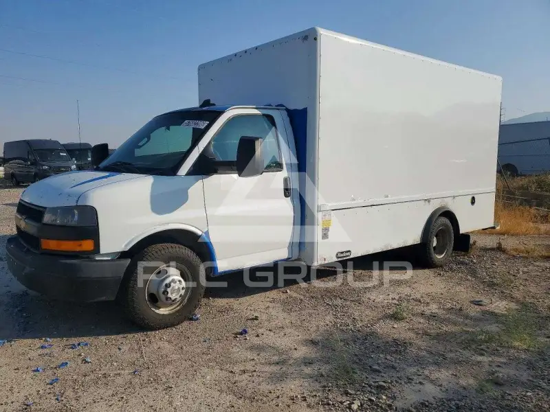 2019 Chevrolet Express фото