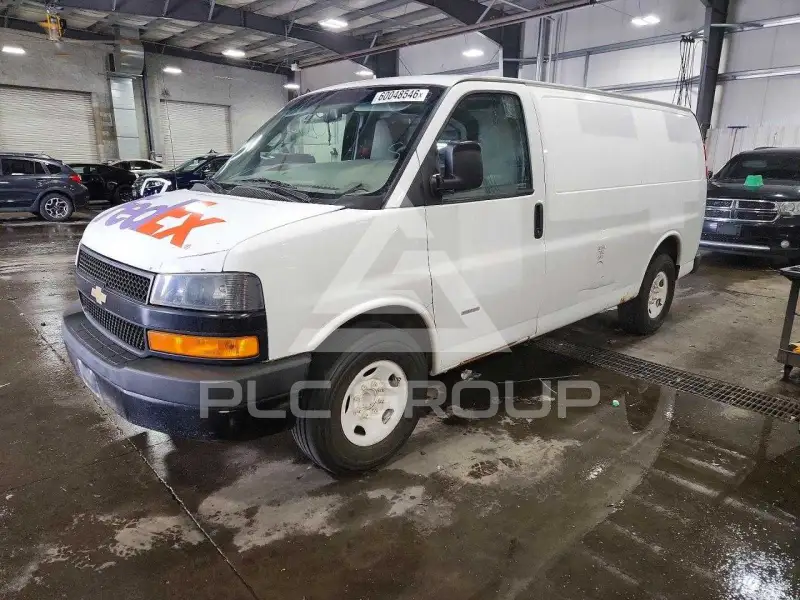 2019 Chevrolet Express photo