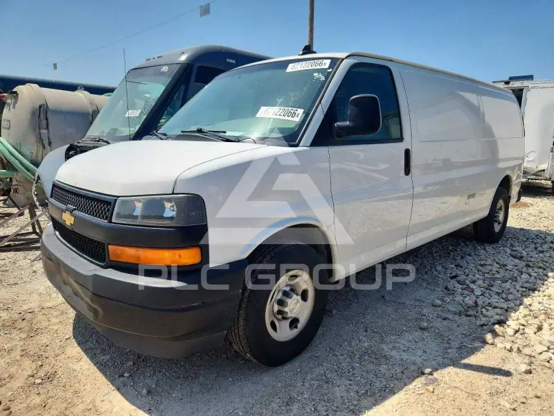 2019 Chevrolet Express фото