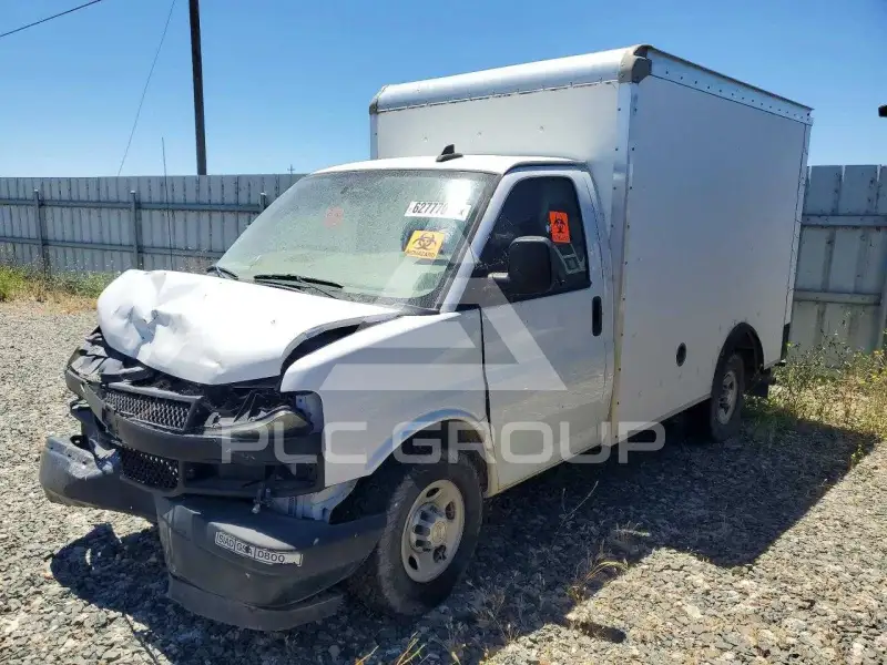 2019 Chevrolet Express photo