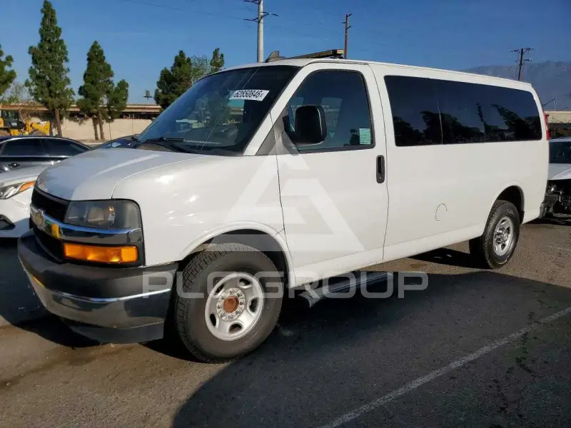 2019 Chevrolet Express фото