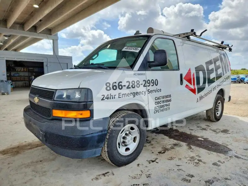 2019 Chevrolet Express фото