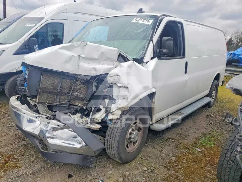 2019 Chevrolet Express photo
