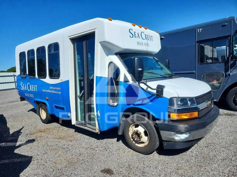 2019 Chevrolet Express photo