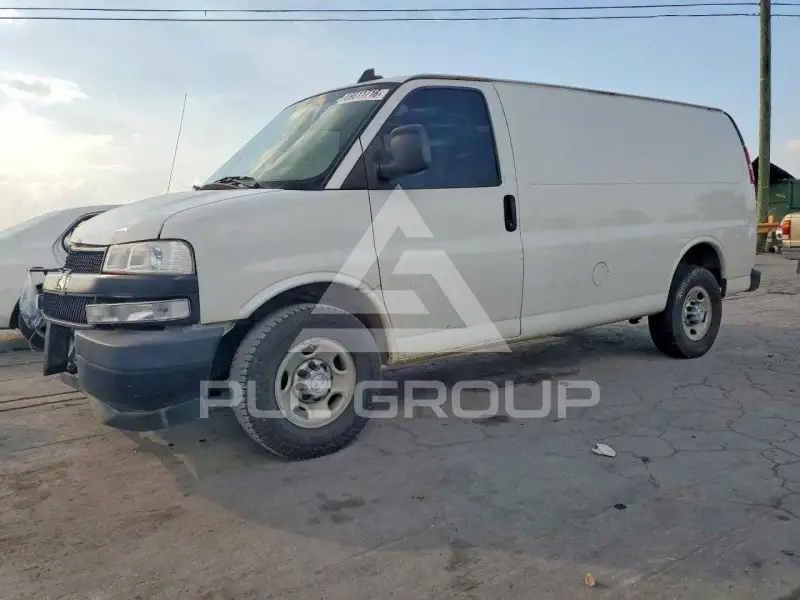 2019 Chevrolet Express фото