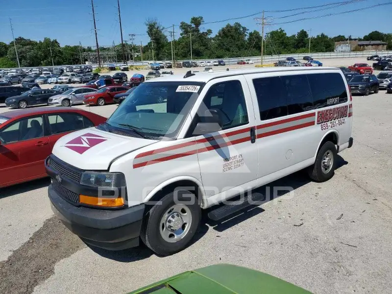 2019 Chevrolet Express photo
