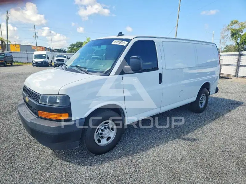 2019 Chevrolet Express photo