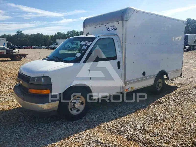 2019 Chevrolet Express photo