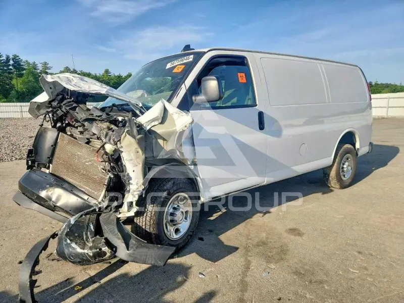 2019 Chevrolet Express фото