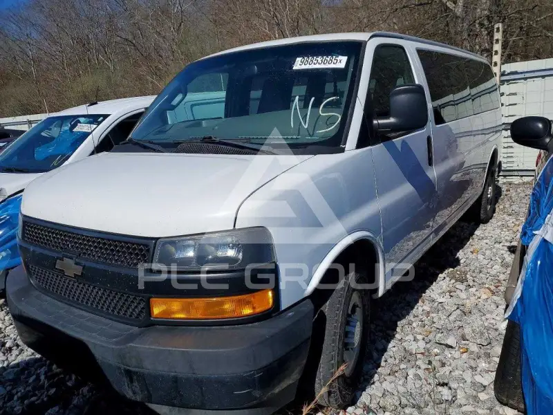 2019 Chevrolet Express фото