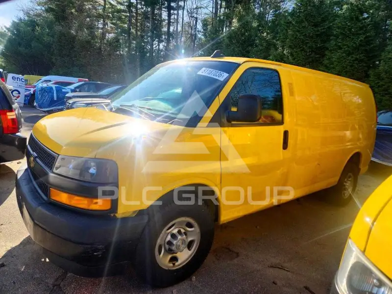 2019 Chevrolet Express photo