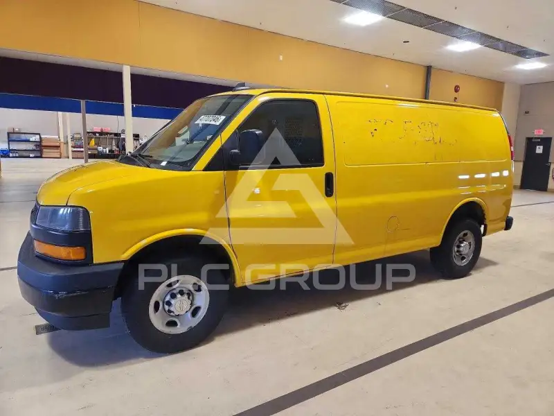 2019 Chevrolet Express photo