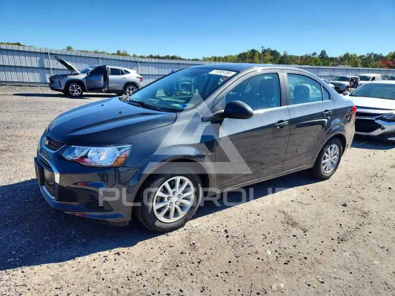 2019 Chevrolet Sonic photo