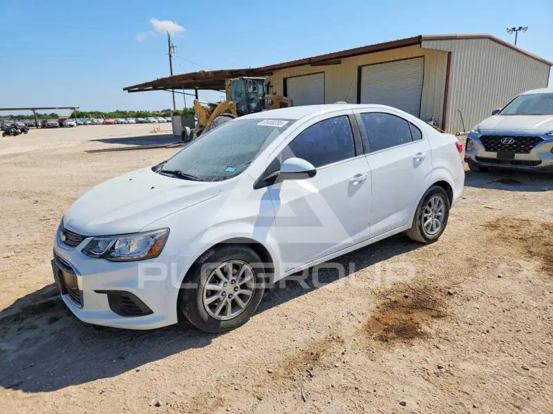 2019 Chevrolet Sonic photo