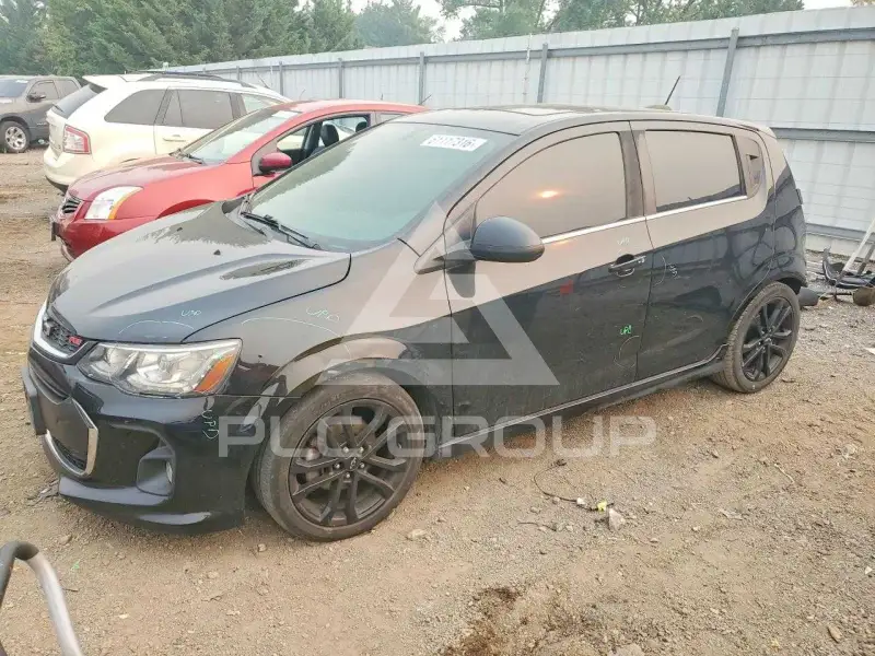 2019 Chevrolet Sonic фото