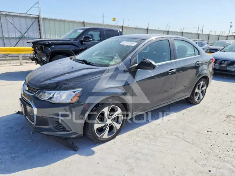 2019 Chevrolet Sonic фото