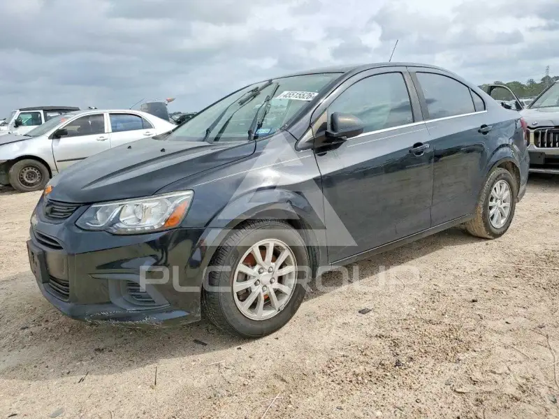 2019 Chevrolet Sonic photo